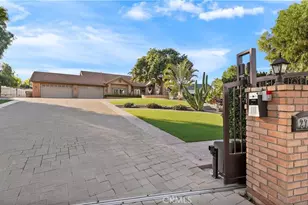 2785 State St, Corona, CA 92881 - Photo 3