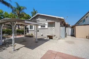 400 E Buckthorn St, Inglewood, CA 90301 - Photo 5