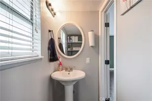 877 N Quince Ave, Rialto, CA 92376 - Photo 21