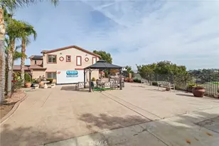 3995 Holly Springs Dr, Corona, CA 92881 - Photo 33