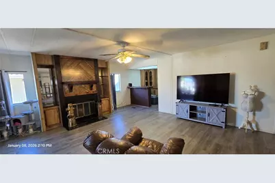 307 S Smith #64, Corona, CA 92882 - Photo 11