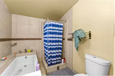 18967 Tawney Road #A/B, Adelanto, CA 92301 - Photo 19