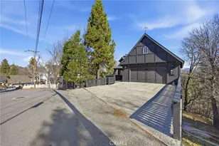 417 Emerald, Lake Arrowhead, CA 92352 - Photo 3