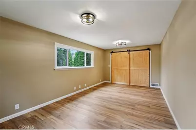 22831 Waters Drive, Crestline, CA 92325 - Photo 11