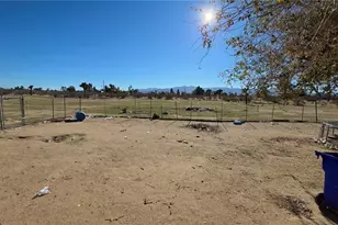 6833 S, Phelan, CA 92371 - Photo 15