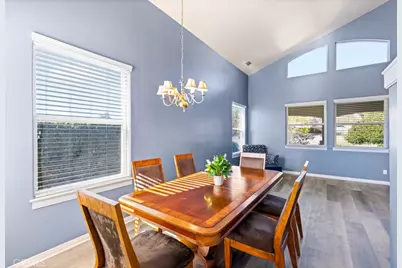 36415 Cherrywood, Yucaipa, CA 92399 - Photo 9