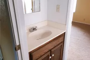 27821 Peninsula Dr, Lake Arrowhead, CA 92352 - Photo 11