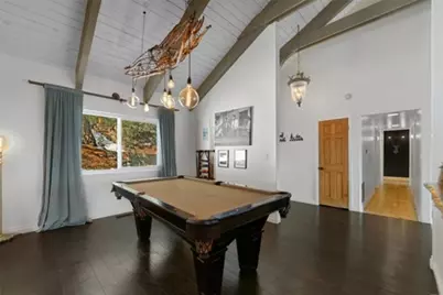 943 Nadelhorn, Lake Arrowhead, CA 92352 - Photo 7