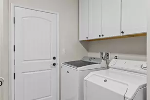 1359 Laurestine Way, Beaumont, CA 92223 - Photo 19