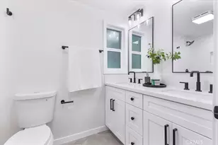 26005 Adamor Rd, Calabasas, CA 91302 - Photo 21