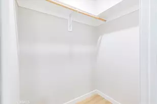 26005 Adamor Rd, Calabasas, CA 91302 - Photo 25