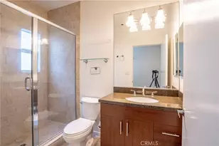 2864 Sunset Pl, Los Angeles, CA 90005 - Photo 15