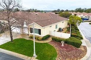 1587 Summerlin Ct, Beaumont, CA 92223 - Photo 3