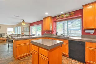 2890 Longspur Dr, Fullerton, CA 92835 - Photo 11