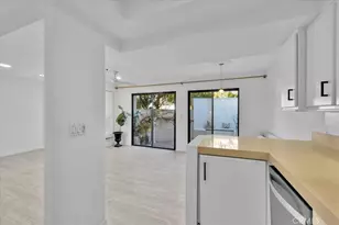 874 N Village Square, Palm Springs, CA 92262 - Photo 11