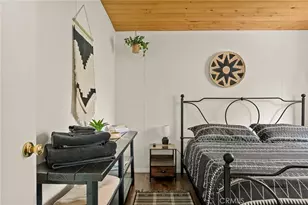 221 Angeles, Big Bear City, CA 92314 - Photo 9