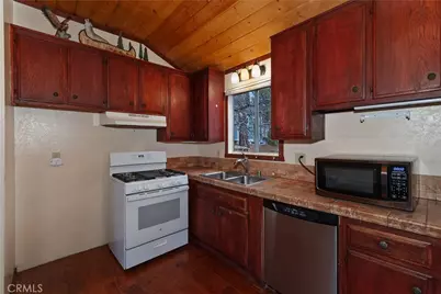 245 Vista, Sugarloaf, CA 92386 - Photo 17