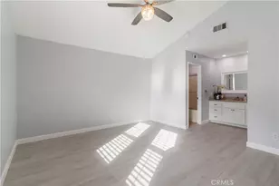 19853 Collins, Canyon Country, CA 91351 - Photo 23