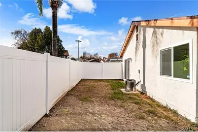 1495 Lake Placid Drive, San Bernardino, CA 92407 - Photo 27