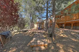581 Highland Ln, Sugarloaf, CA 92386 - Photo 31