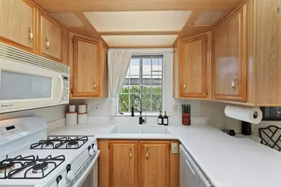 16400 Bubbling Wells Drive #266, Desert Hot Springs, CA 92240 - Photo 21