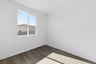 33214 Damask Ln, French Valley, CA 92596 - Photo 15