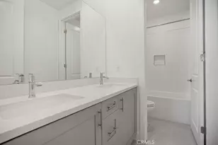 689 Beacon, Irvine, CA 92618 - Photo 23