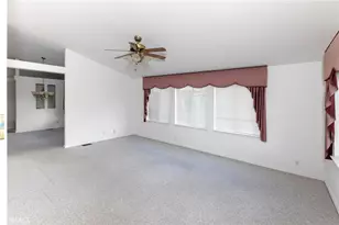 10961 Desert Lawn Dr, Calimesa, CA 92320 - Photo 21