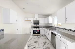 12275 Barbet, Phelan, CA 92371 - Photo 19