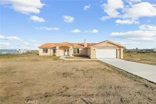 12275 Barbet, Phelan, CA 92371 - Photo 9