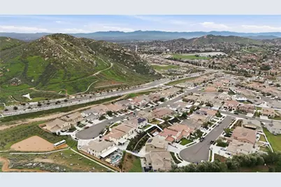 6402 June Mountain, Jurupa Valley, CA 92509 - Photo 31