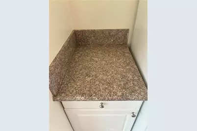 6688 6686 Yucca, 29 Palms MCB, CA 92277 - Photo 11