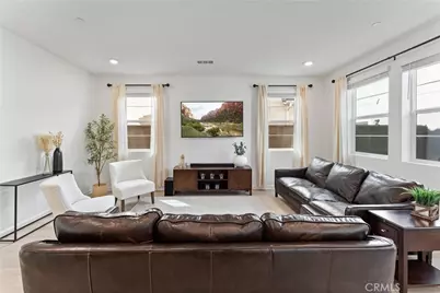 4010 Summer Way, Corona, CA 92883 - Photo 3