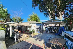 712 S Vicentia, Corona, CA 92882 - Photo 47