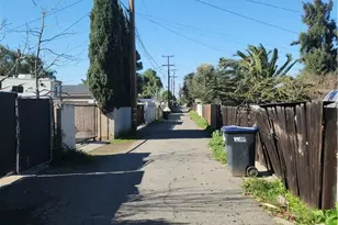 712 S Vicentia, Corona, CA 92882 - Photo 35