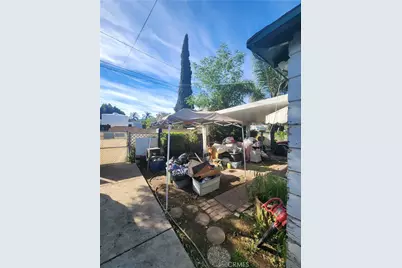 712 1/2 S Vicentia, Corona, CA 92882 - Photo 33