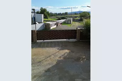 21625 Festus, Perris, CA 92570 - Photo 3