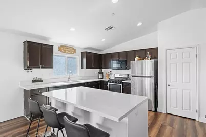 15785 Horizon, Adelanto, CA 92301 - Photo 11