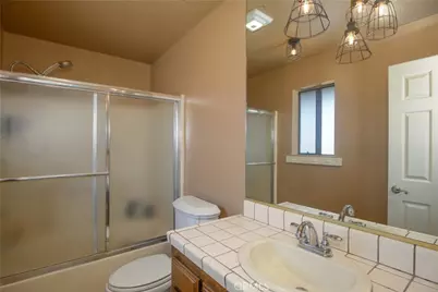 11032 Joshua Street, Hesperia, CA 92344 - Photo 9