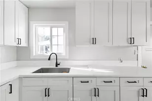 243 E E Olive St, San Bernardino, CA 92410 - Photo 9