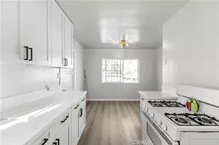 243 E E Olive St, San Bernardino, CA 92410 - Photo 11