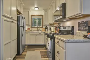 27445 Cedarwood Dr, Lake Arrowhead, CA 92352 - Photo 9