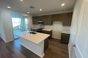 29205 Santa Fe Springs Ct, Winchester, CA 92596 - Photo 5
