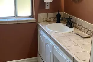 1055 Meadowbrook Dr, Lake Arrowhead, CA 92352 - Photo 13