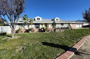 42040 Acacia Ave, Hemet, CA 92544 - Photo 1