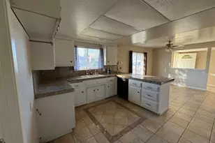 42040 Acacia Ave, Hemet, CA 92544 - Photo 5