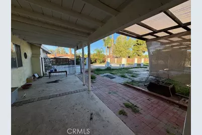 42040 Acacia Avenue, Hemet, CA 92544 - Photo 17