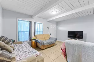 18585 14th, Bloomington, CA 92316 - Photo 3