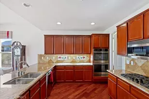 23984 4 Corners Ct, Corona, CA 92883 - Photo 15