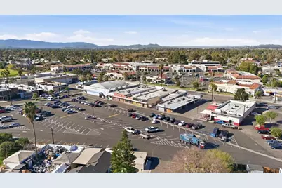 6044 Elenor Street, Riverside, CA 92506 - Photo 45